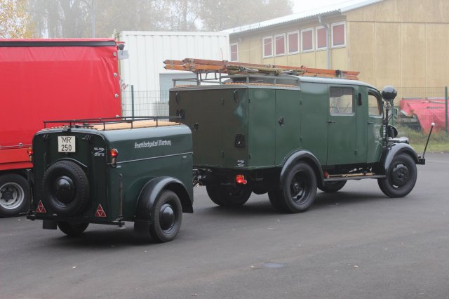 Umzug Oldtimergruppe Marbur